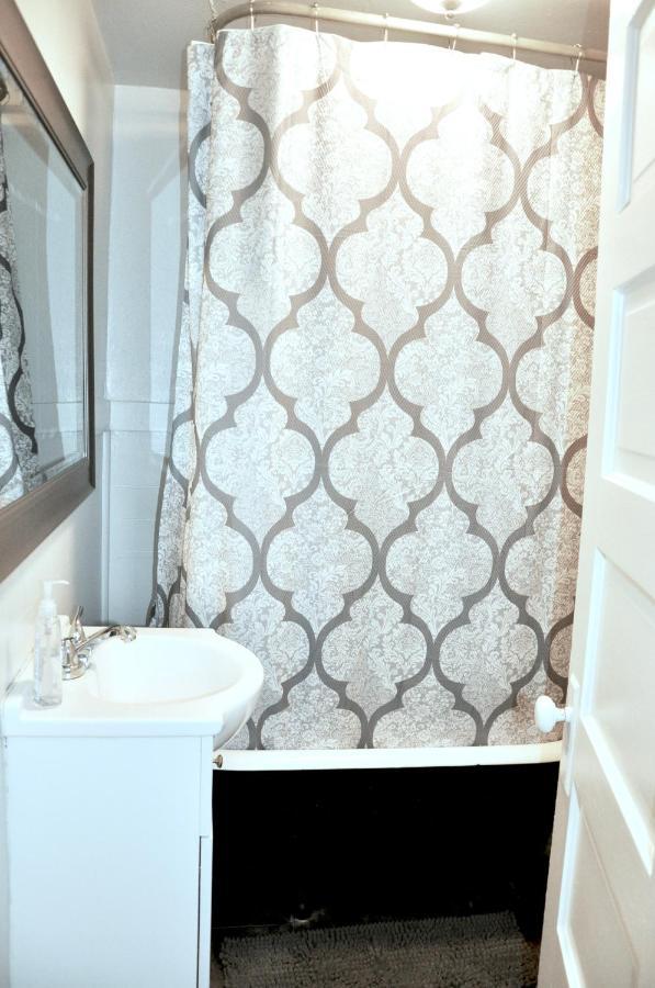 Downtown 1 Bedroom Charmer - Walk, Bike, Enjoy!! 拉皮德城 外观 照片