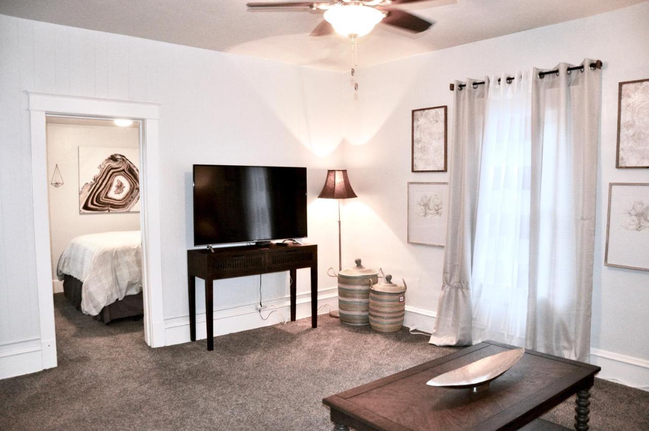 Downtown 1 Bedroom Charmer - Walk, Bike, Enjoy!! 拉皮德城 外观 照片